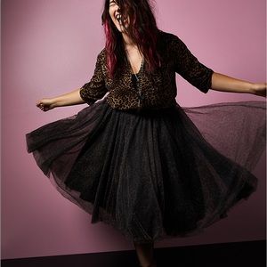 BETSEY JOHNSON LEOPARD TULLE SKIRT